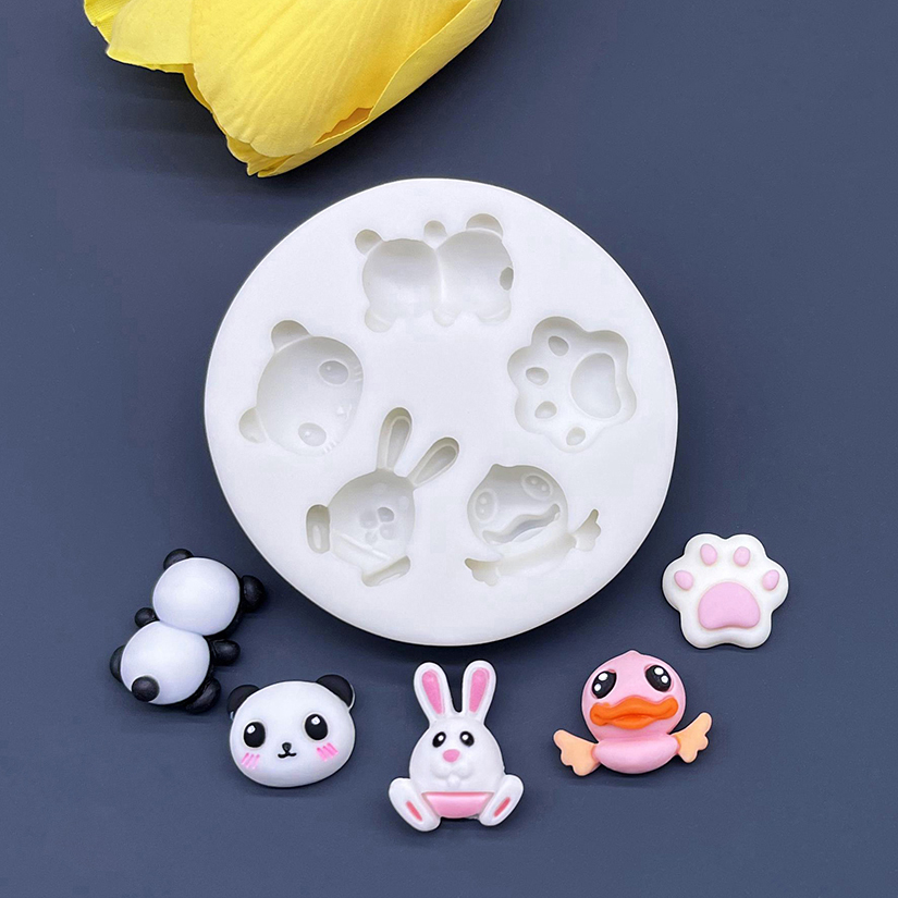 Moule à gâteau en silicone en  - Bunny Cake Mold avis et prix